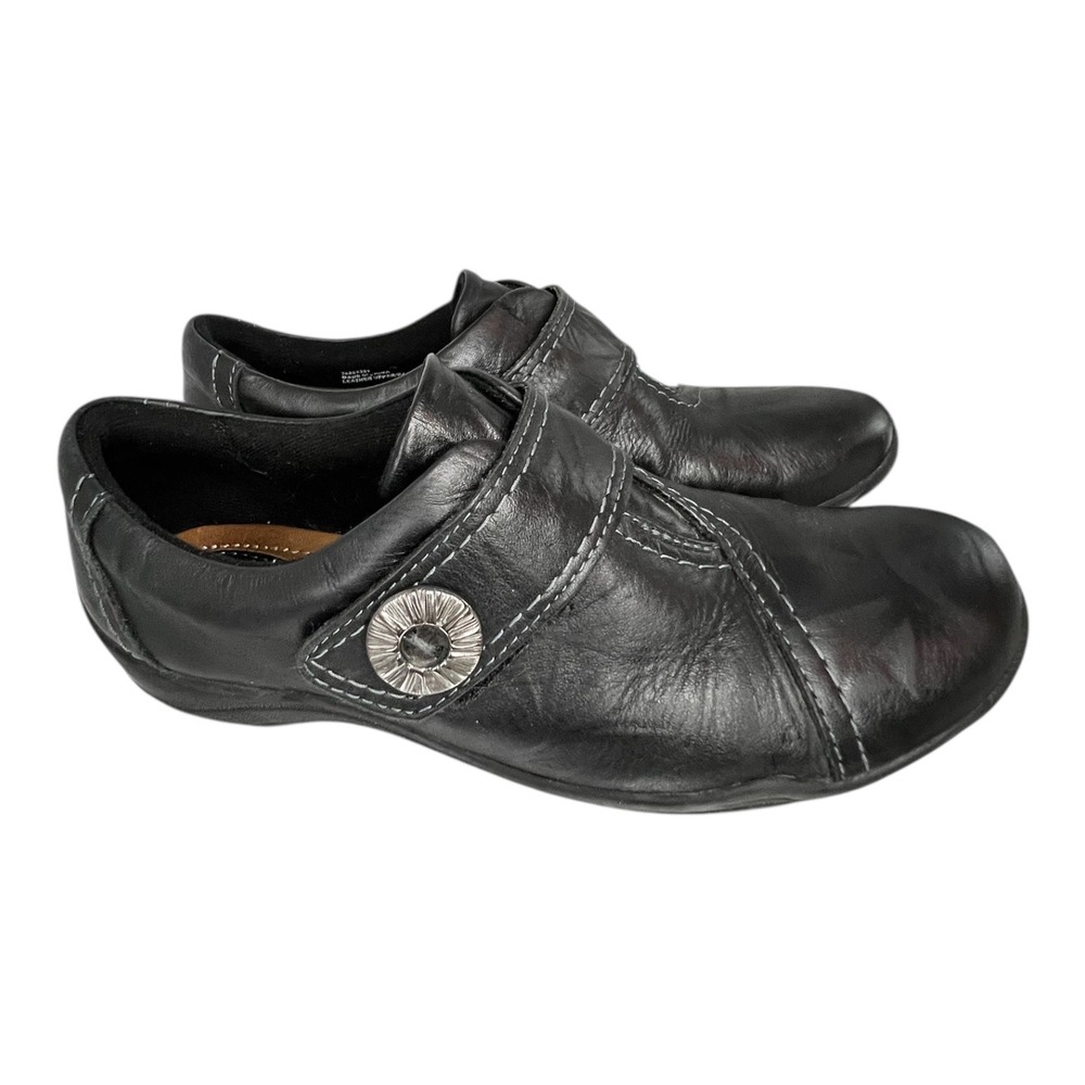 Clarks Black Flats Polished Leather‎ Loafers